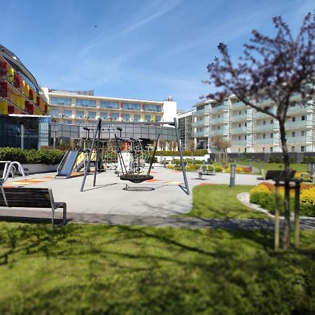 Apartament Przy Hotelu Aquarius Kolobrzeg Ngoại thất bức ảnh