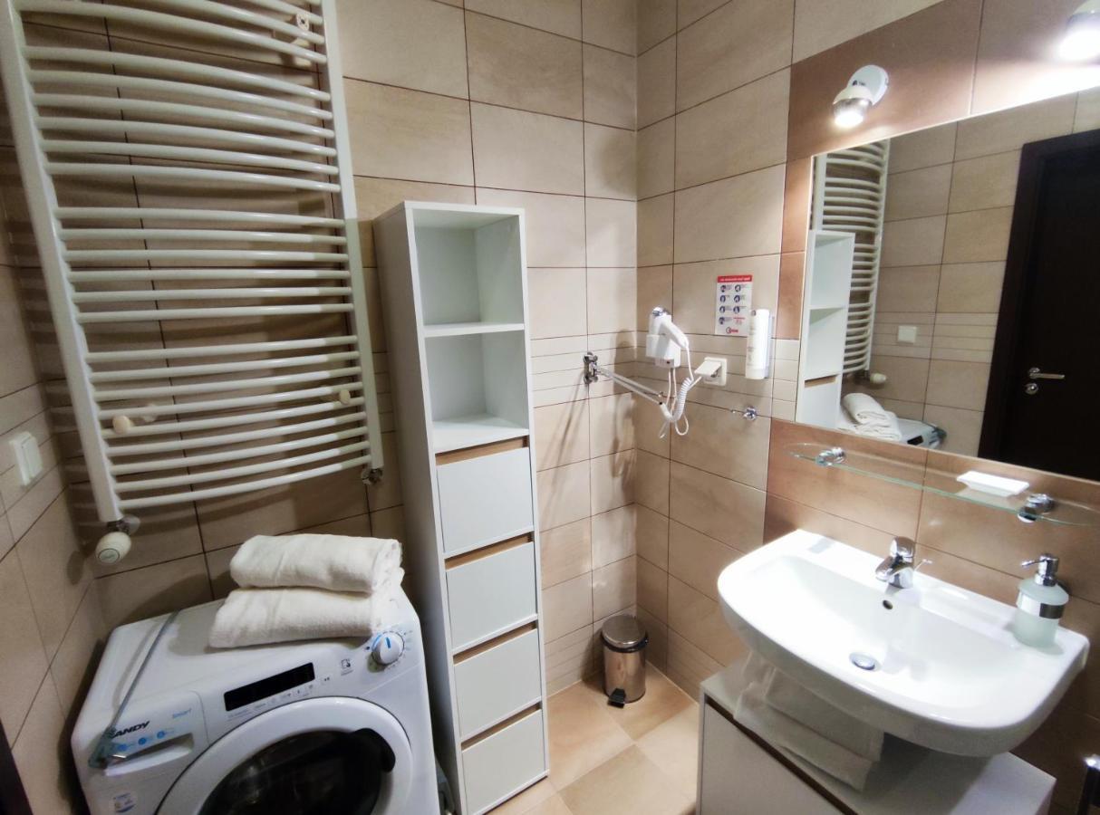Apartament Przy Hotelu Aquarius Kolobrzeg Ngoại thất bức ảnh