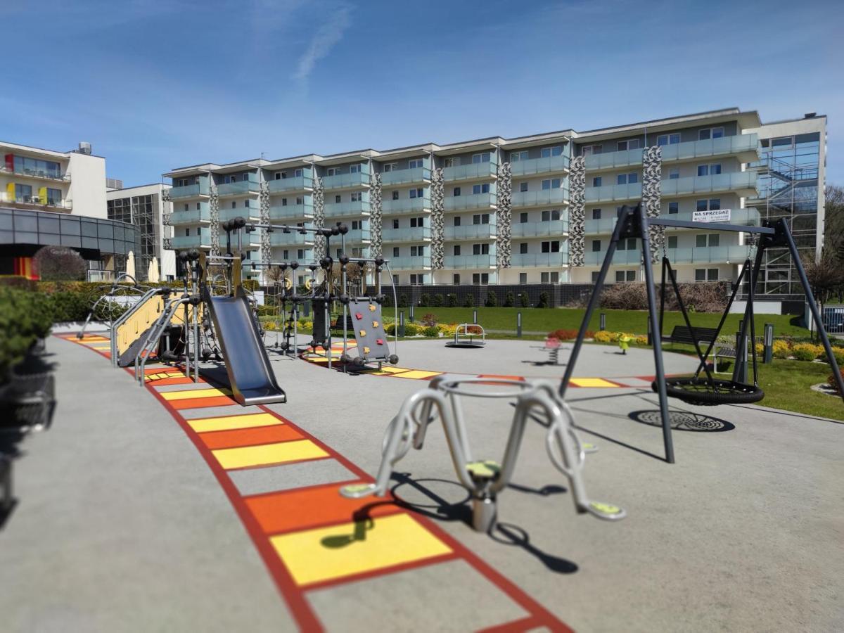 Apartament Przy Hotelu Aquarius Kolobrzeg Ngoại thất bức ảnh